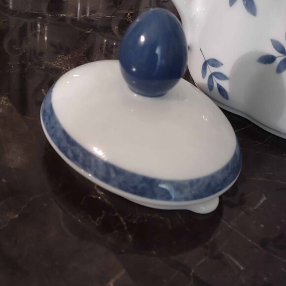 Villeroy & Boch Switch 3 Teapot & Tea Cups (6) Set - Picture 6 of 9